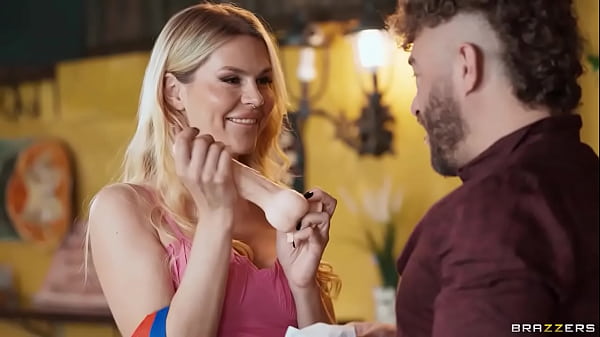 Watch Out For That Butt Plug! Zlata Shine